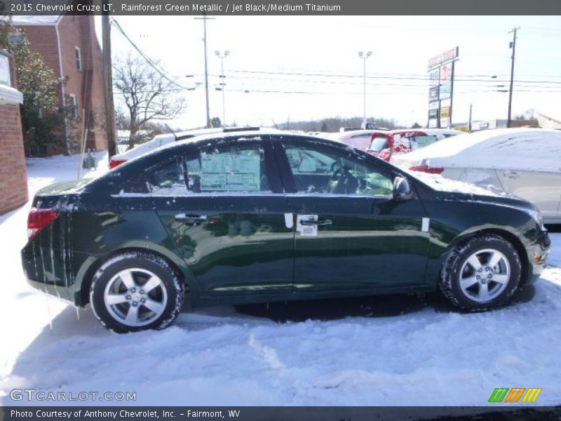 Rainforest Green Metallic / Jet Black/Medium Titanium 2015 Chevrolet Cruze LT