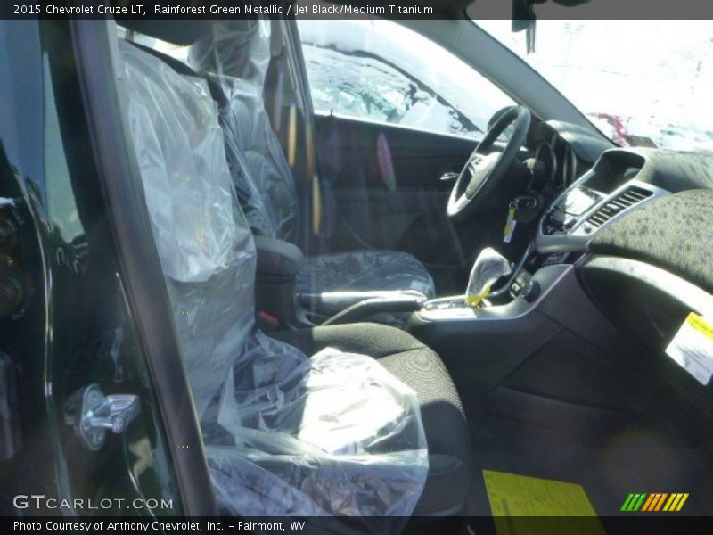 Rainforest Green Metallic / Jet Black/Medium Titanium 2015 Chevrolet Cruze LT