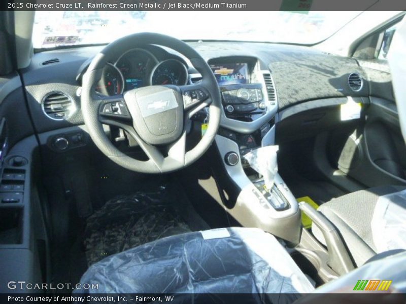 Rainforest Green Metallic / Jet Black/Medium Titanium 2015 Chevrolet Cruze LT