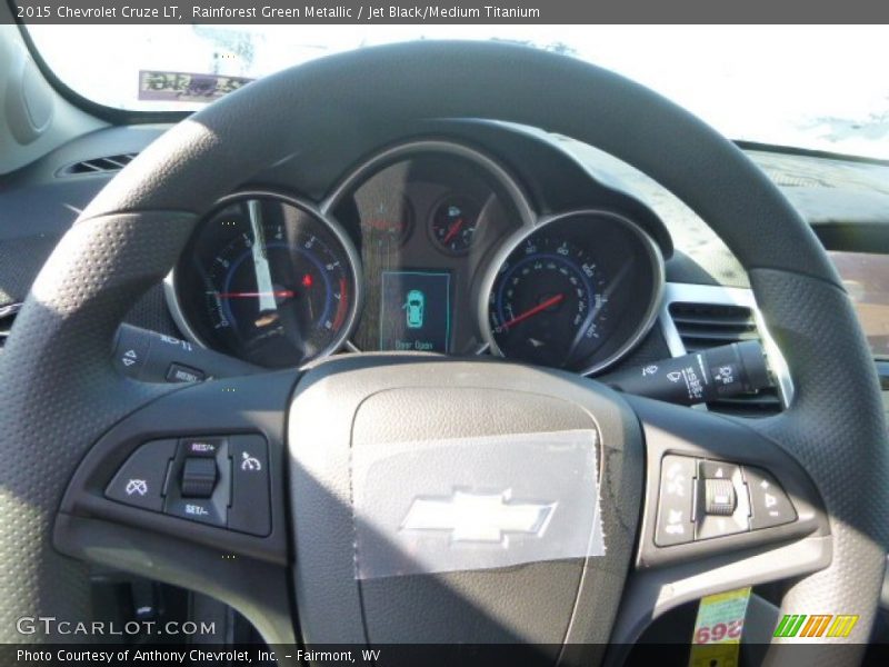 Rainforest Green Metallic / Jet Black/Medium Titanium 2015 Chevrolet Cruze LT