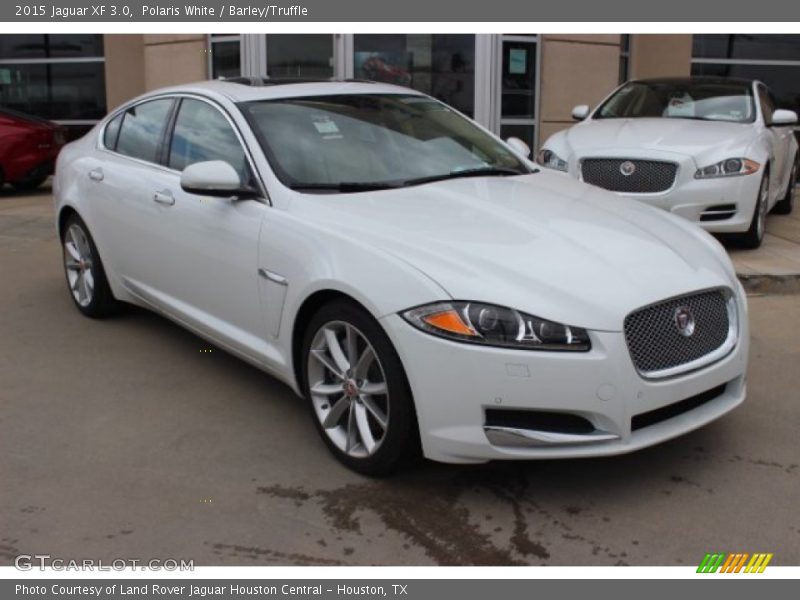 Front 3/4 View of 2015 XF 3.0