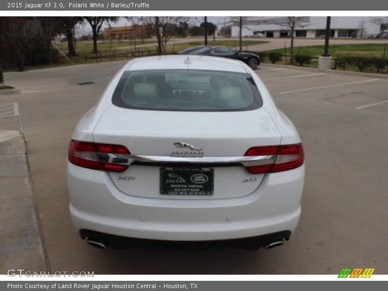 Polaris White / Barley/Truffle 2015 Jaguar XF 3.0
