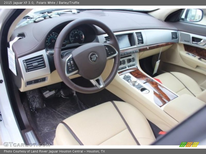 Polaris White / Barley/Truffle 2015 Jaguar XF 3.0