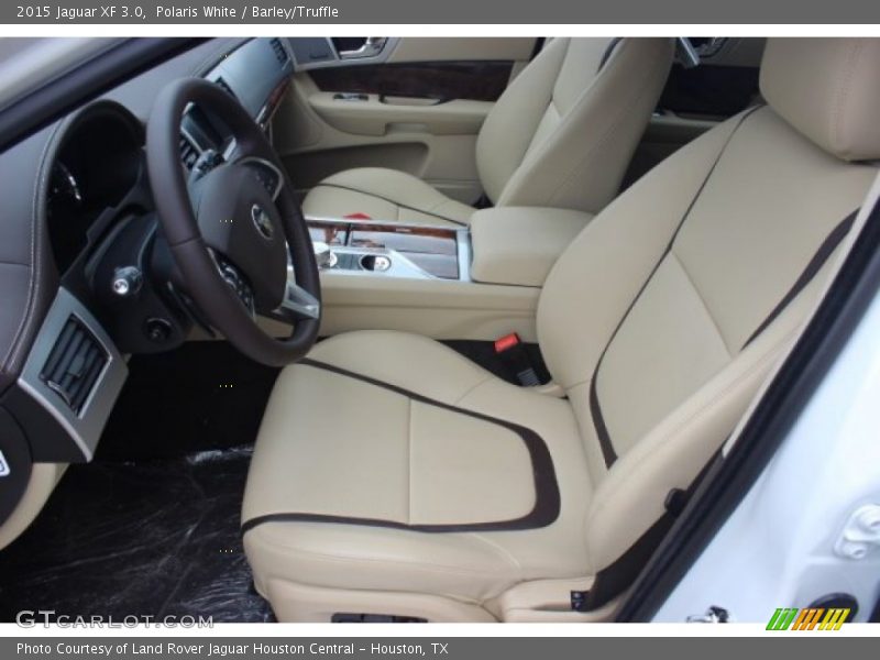 Polaris White / Barley/Truffle 2015 Jaguar XF 3.0