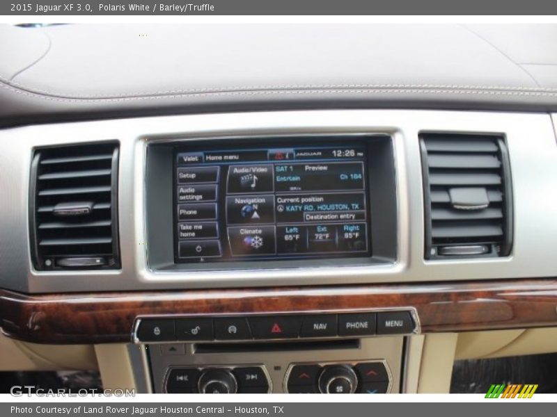 Polaris White / Barley/Truffle 2015 Jaguar XF 3.0