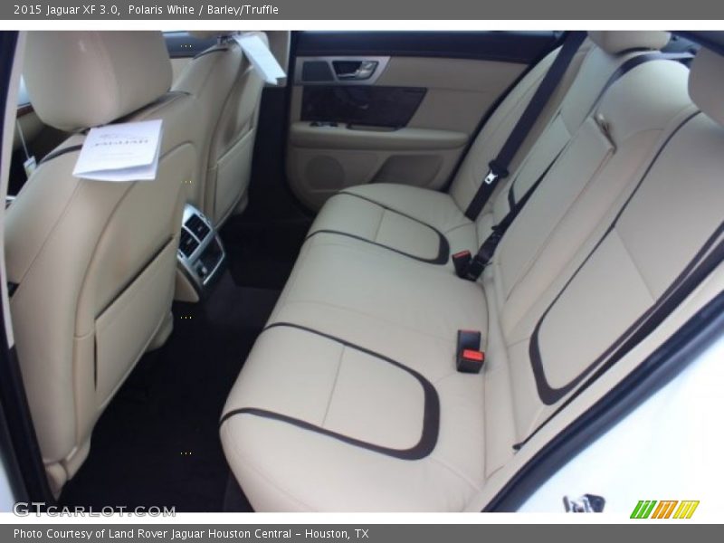 Polaris White / Barley/Truffle 2015 Jaguar XF 3.0