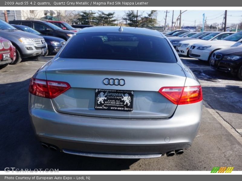 Quartz Grey Metallic / Magma Red Silk Nappa Leather 2009 Audi S5 4.2 quattro