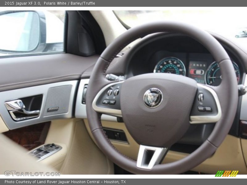 Polaris White / Barley/Truffle 2015 Jaguar XF 3.0