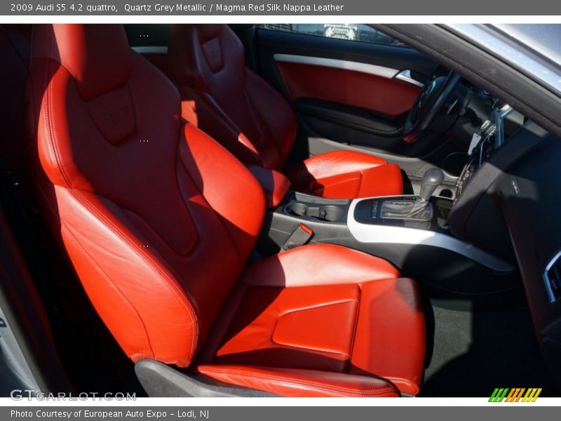 Quartz Grey Metallic / Magma Red Silk Nappa Leather 2009 Audi S5 4.2 quattro