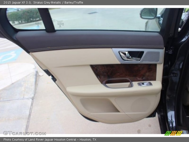 Stratus Grey Metallic / Barley/Truffle 2015 Jaguar XF 3.0