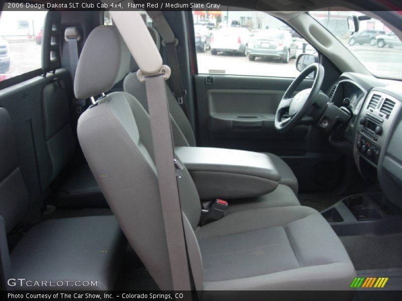 Flame Red / Medium Slate Gray 2006 Dodge Dakota SLT Club Cab 4x4