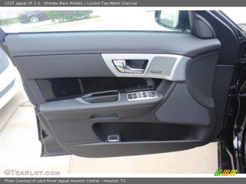 Door Panel of 2015 XF 3.0