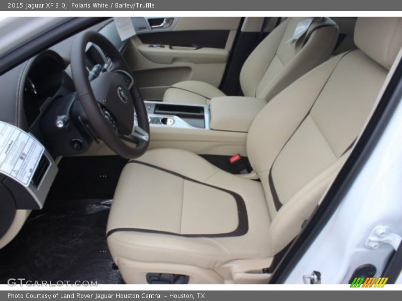 Front Seat of 2015 XF 3.0