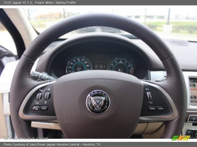 Polaris White / Barley/Truffle 2015 Jaguar XF 3.0