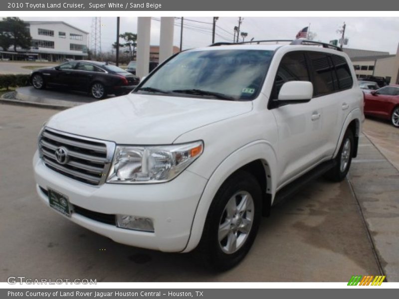 Super White / Sand Beige 2010 Toyota Land Cruiser