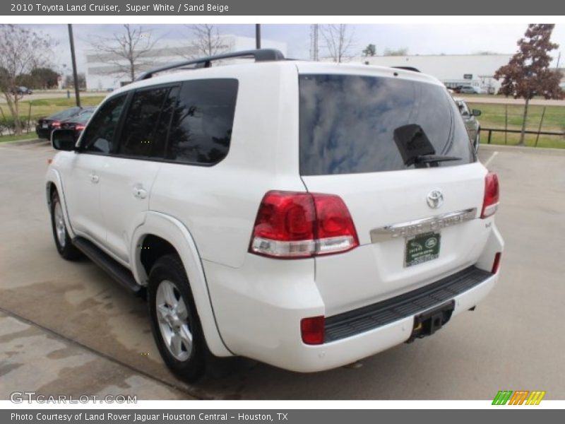 Super White / Sand Beige 2010 Toyota Land Cruiser