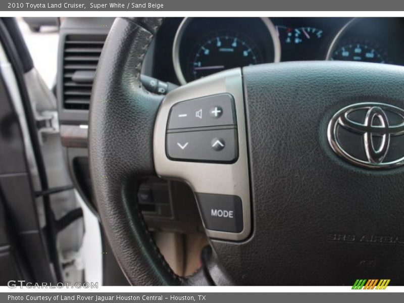 Controls of 2010 Land Cruiser 