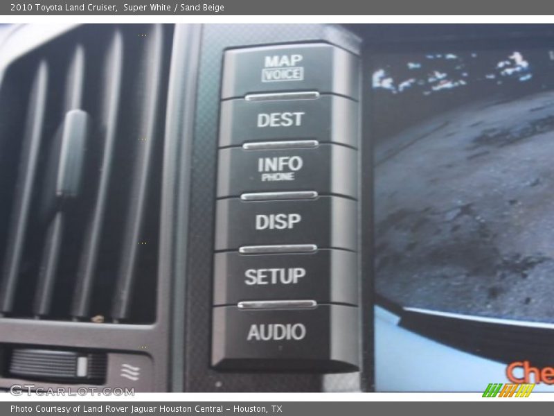 Super White / Sand Beige 2010 Toyota Land Cruiser