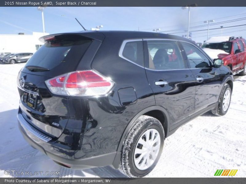 Super Black / Charcoal 2015 Nissan Rogue S AWD