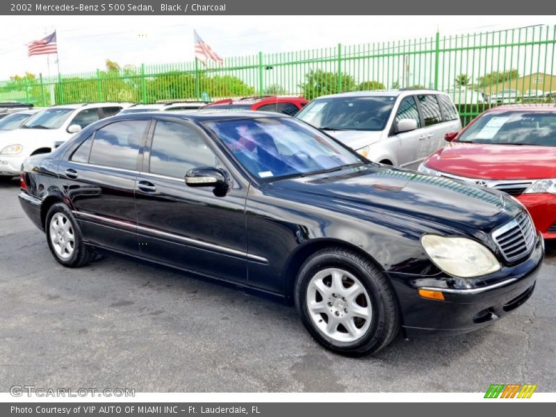 Front 3/4 View of 2002 S 500 Sedan