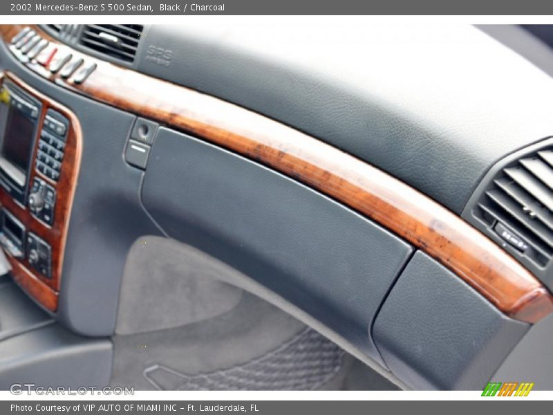 Black / Charcoal 2002 Mercedes-Benz S 500 Sedan