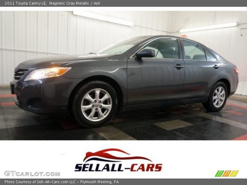 Magnetic Gray Metallic / Ash 2011 Toyota Camry LE