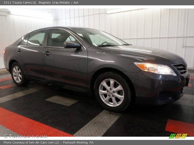 Magnetic Gray Metallic / Ash 2011 Toyota Camry LE