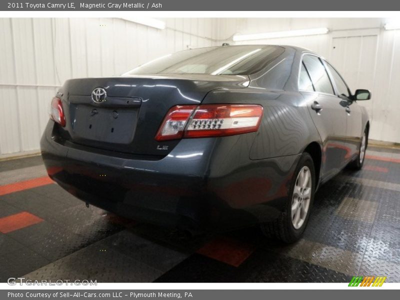 Magnetic Gray Metallic / Ash 2011 Toyota Camry LE