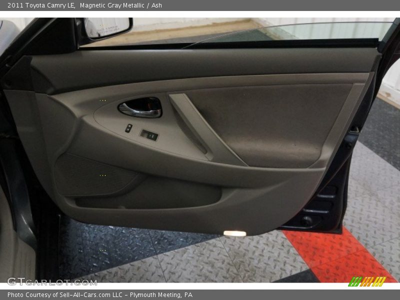 Magnetic Gray Metallic / Ash 2011 Toyota Camry LE