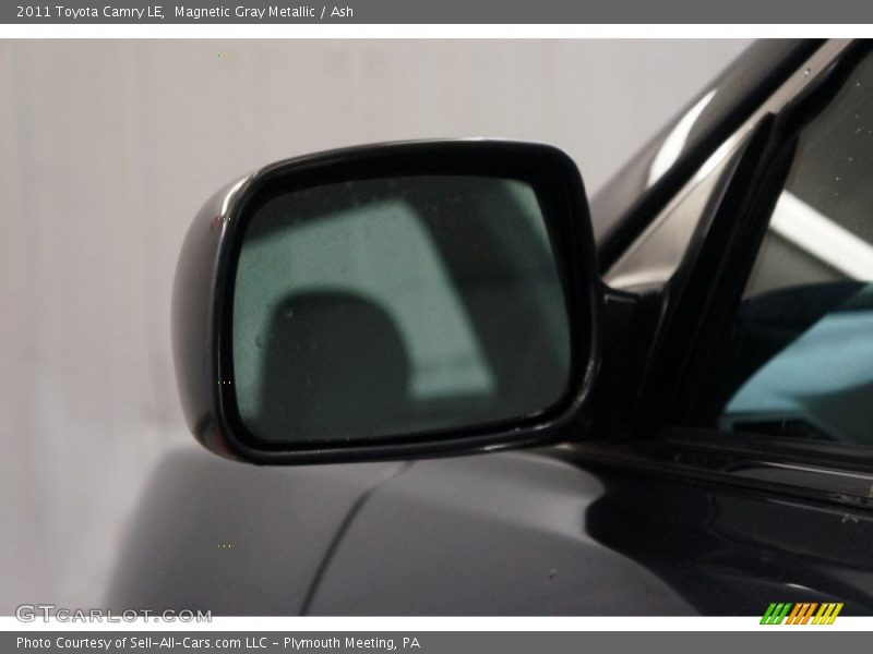 Magnetic Gray Metallic / Ash 2011 Toyota Camry LE