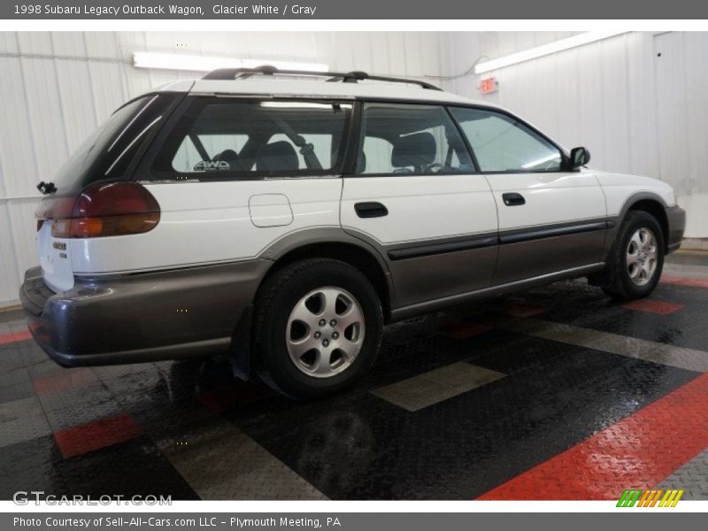 Glacier White / Gray 1998 Subaru Legacy Outback Wagon