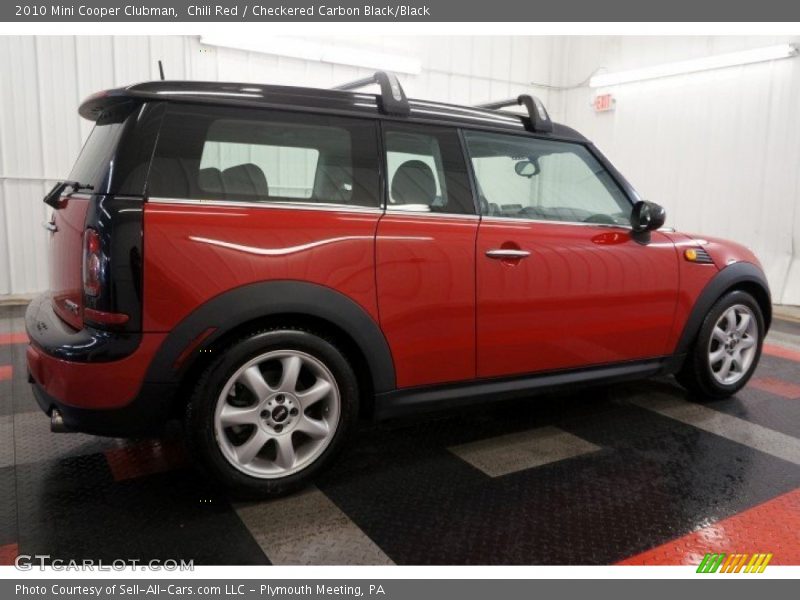 Chili Red / Checkered Carbon Black/Black 2010 Mini Cooper Clubman