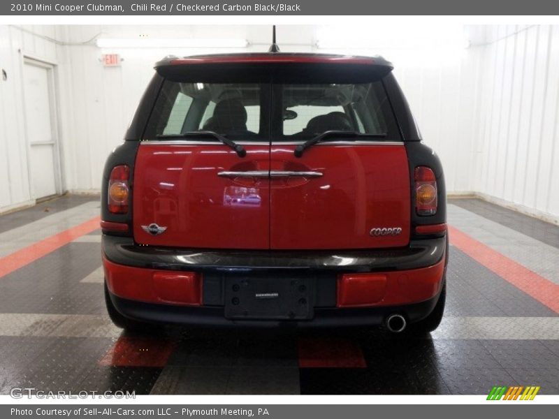 Chili Red / Checkered Carbon Black/Black 2010 Mini Cooper Clubman