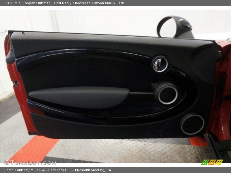 Chili Red / Checkered Carbon Black/Black 2010 Mini Cooper Clubman