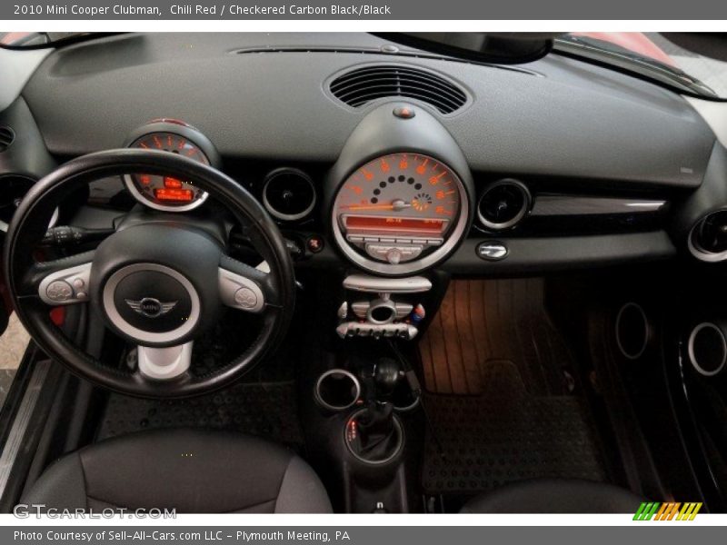 Chili Red / Checkered Carbon Black/Black 2010 Mini Cooper Clubman