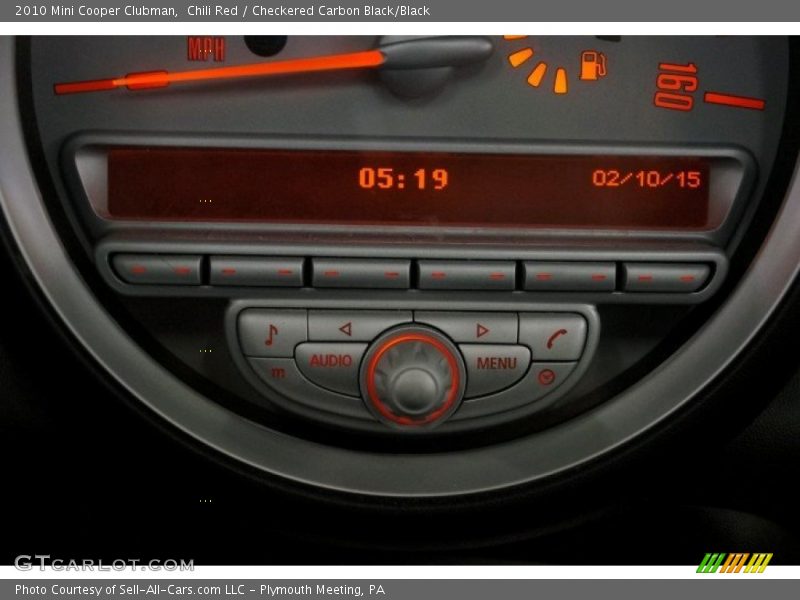 Chili Red / Checkered Carbon Black/Black 2010 Mini Cooper Clubman