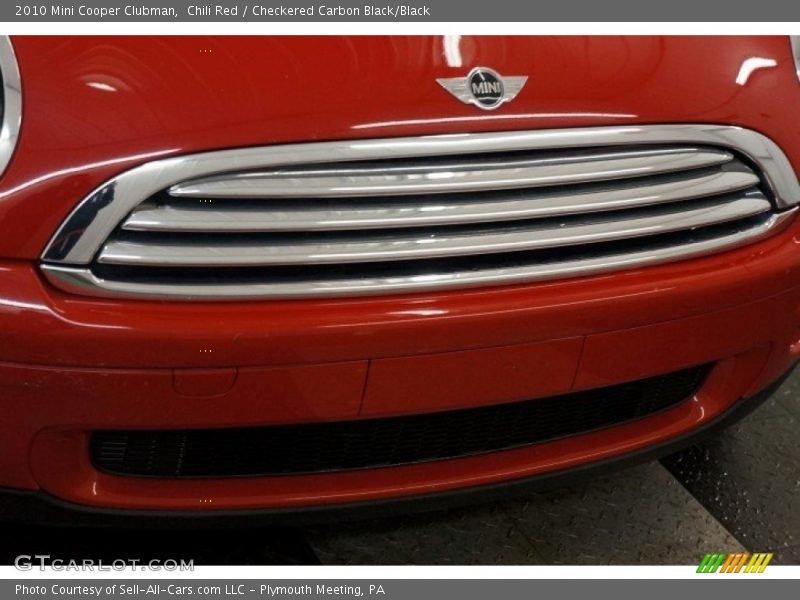 Chili Red / Checkered Carbon Black/Black 2010 Mini Cooper Clubman