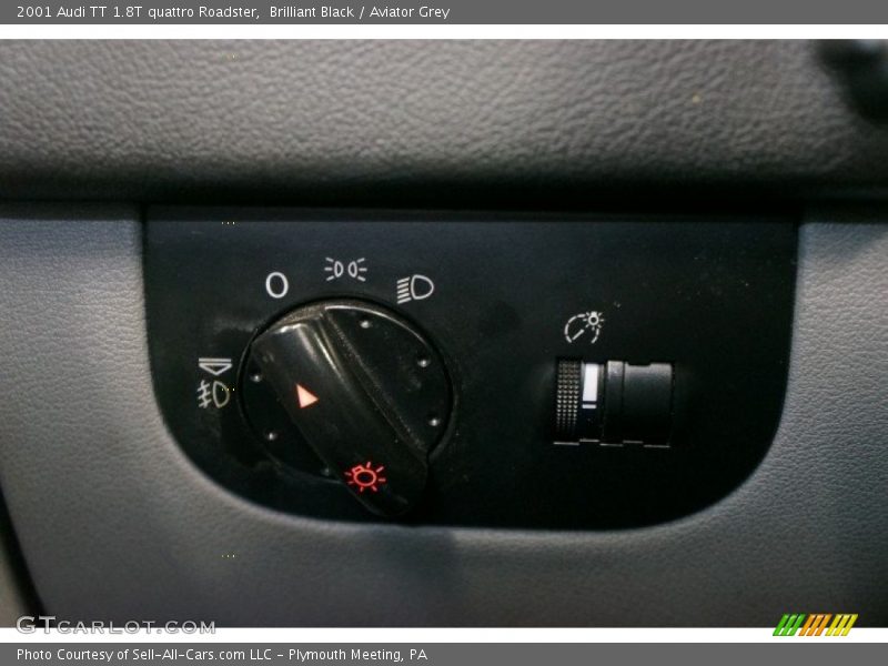 Brilliant Black / Aviator Grey 2001 Audi TT 1.8T quattro Roadster