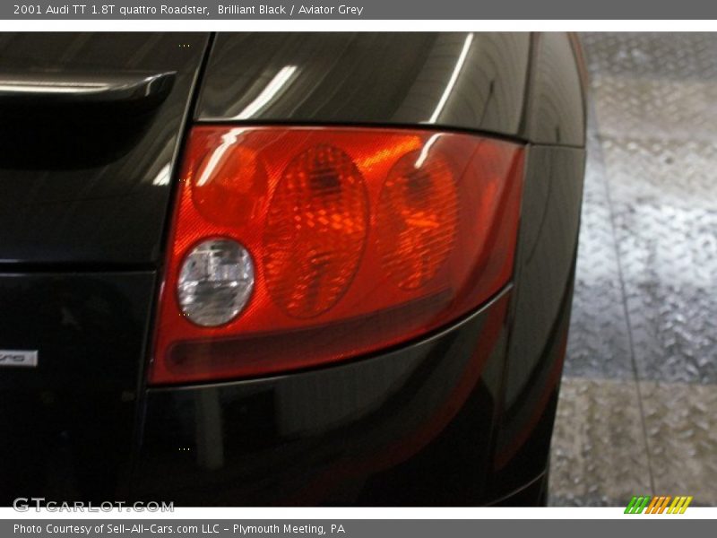 Brilliant Black / Aviator Grey 2001 Audi TT 1.8T quattro Roadster