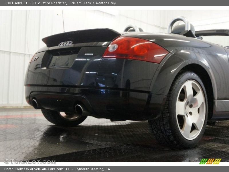 Brilliant Black / Aviator Grey 2001 Audi TT 1.8T quattro Roadster