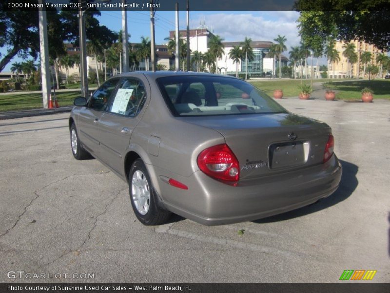 Sunlit Sand Metallic / Frost 2000 Nissan Maxima GXE