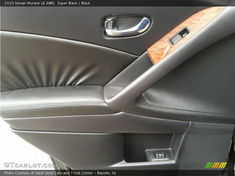 Super Black / Black 2010 Nissan Murano LE AWD