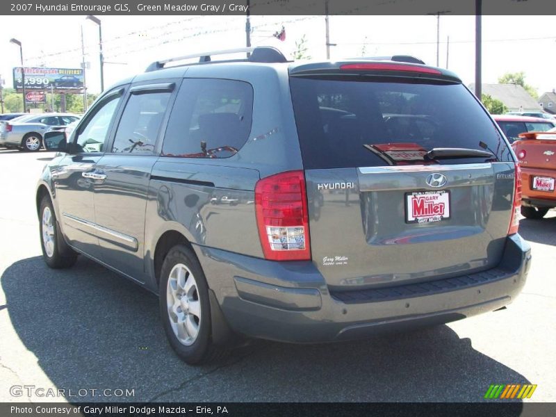 Green Meadow Gray / Gray 2007 Hyundai Entourage GLS