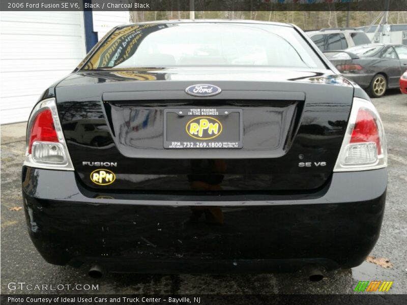 Black / Charcoal Black 2006 Ford Fusion SE V6
