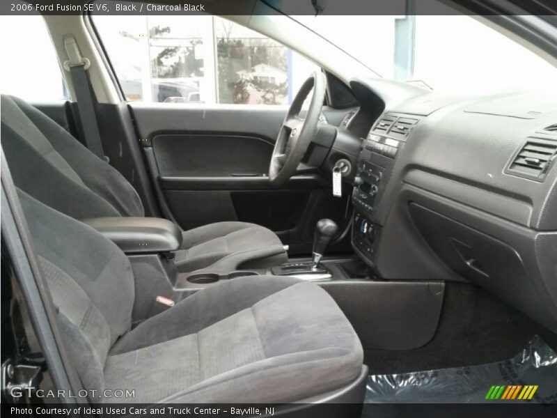 Black / Charcoal Black 2006 Ford Fusion SE V6