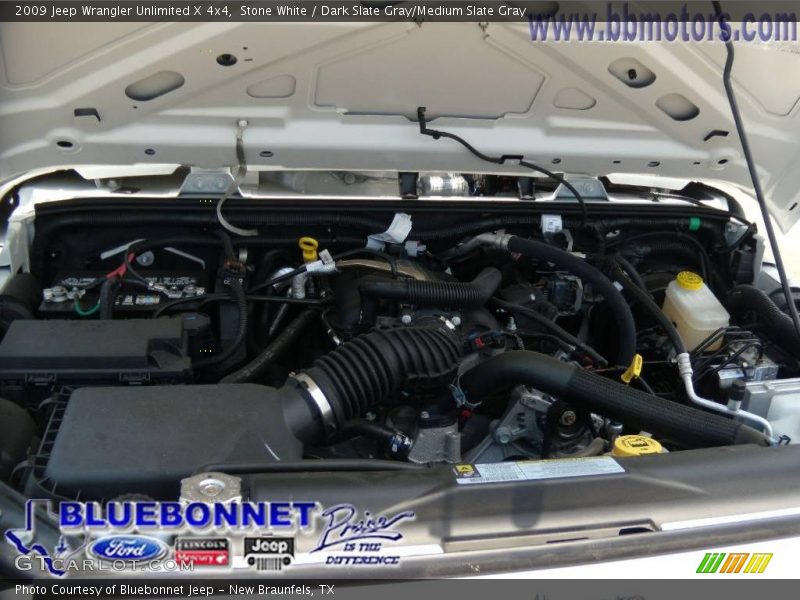 Stone White / Dark Slate Gray/Medium Slate Gray 2009 Jeep Wrangler Unlimited X 4x4