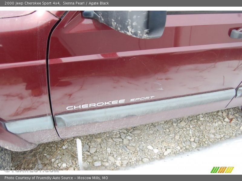 Sienna Pearl / Agate Black 2000 Jeep Cherokee Sport 4x4