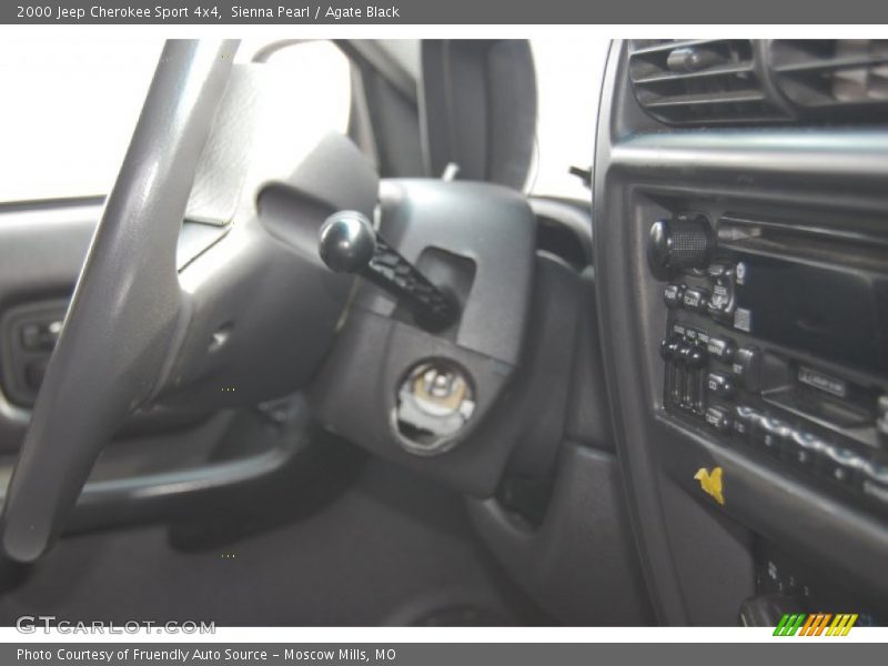 Sienna Pearl / Agate Black 2000 Jeep Cherokee Sport 4x4