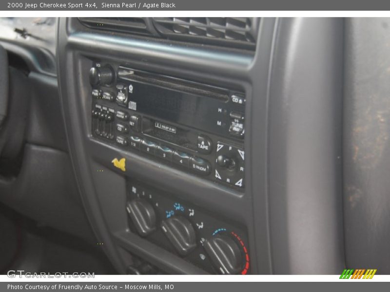 Sienna Pearl / Agate Black 2000 Jeep Cherokee Sport 4x4