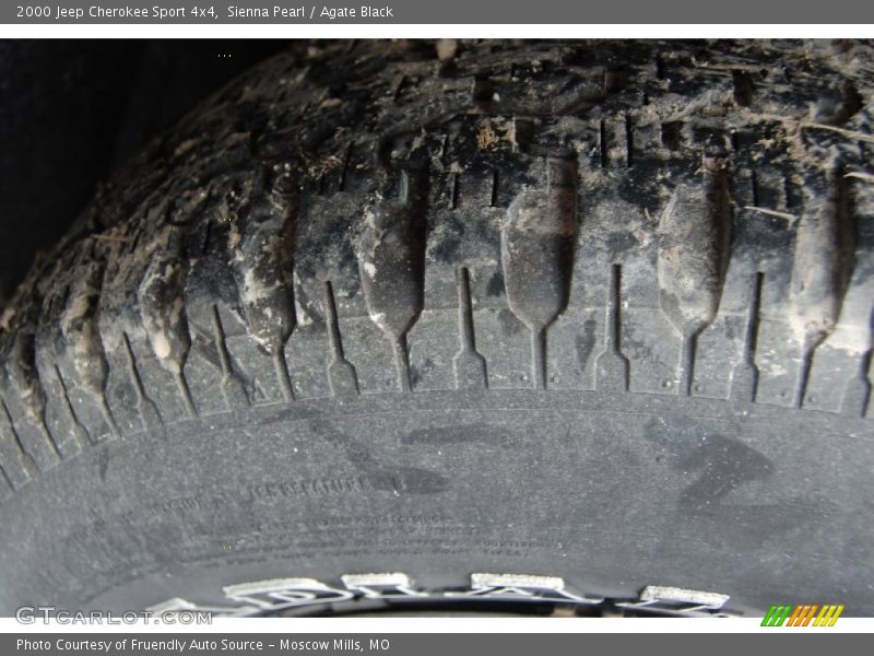 Sienna Pearl / Agate Black 2000 Jeep Cherokee Sport 4x4